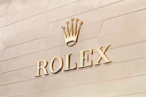 rolex-keep-exploring-discover-rolex-shoot_shop_geneva_retail_campaign_logo_pub-2-iso_01_landscape