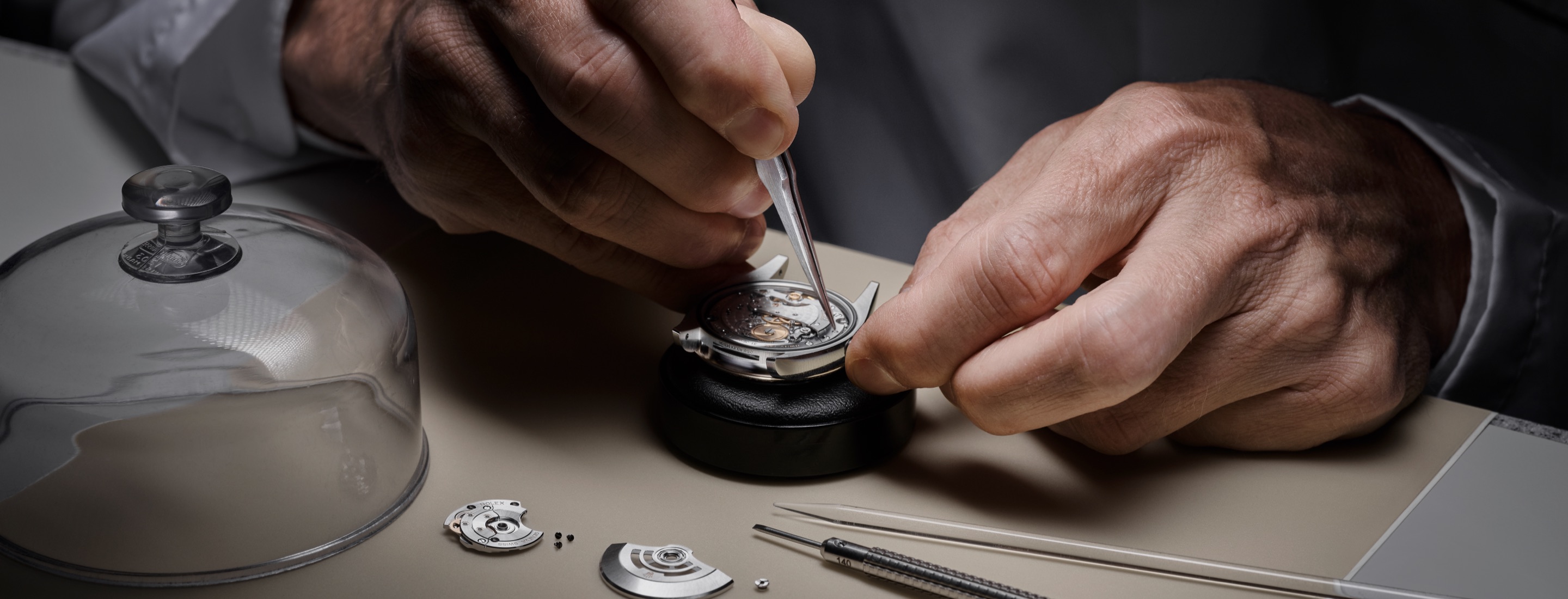 rolex-servicing-procedure-sav_1910dh_005-landscape