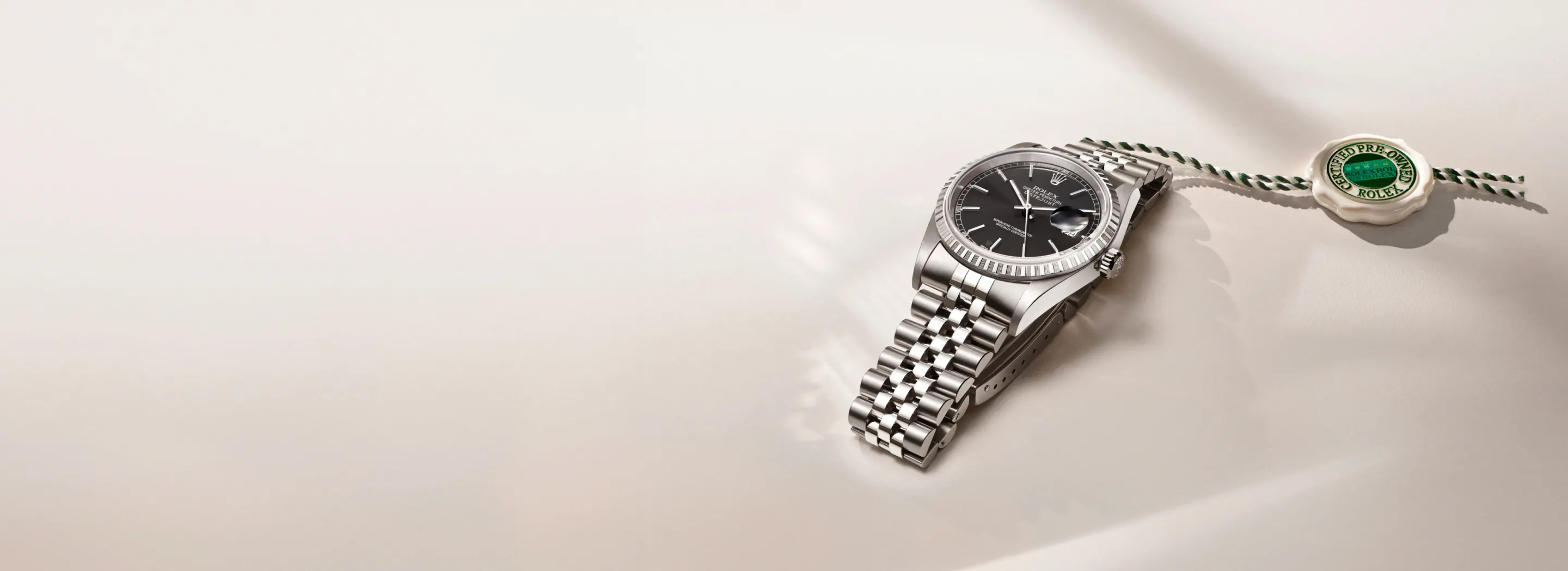 rolex-cpo-datejust-cover-m16220_2403ac_006-landscape