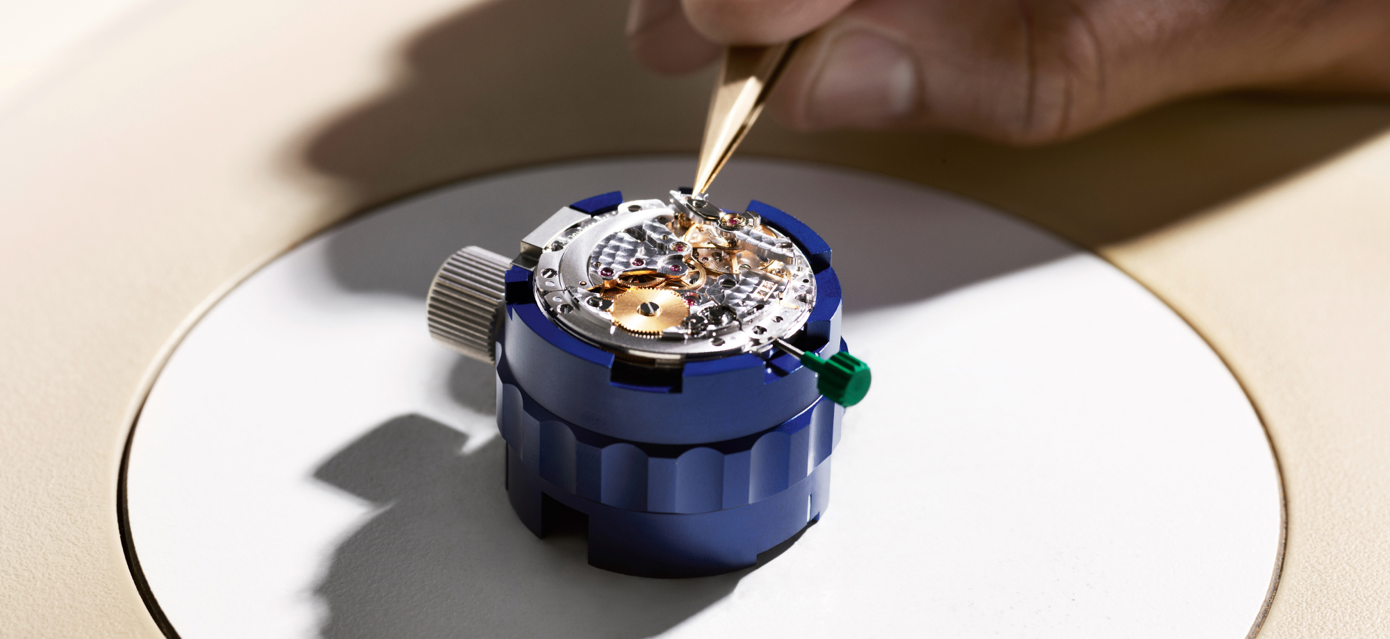 rolex-cpo-demanding-controls-movement-examined-and-tested-cpo_2403fb_0009-landscape
